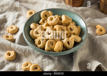 Olivenöl Itlian Taralli Cracker Kekse bereit zu Essen Stockfoto