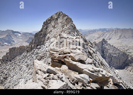 Die endgültige Grat bis zum Gipfel des Mount Ruskin in Kings Canyon National Park Kalifornien Stockfoto