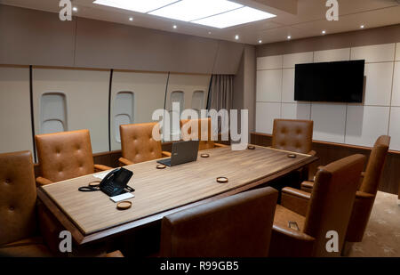 Air Force One replica mock up im Inneren der Vereinigten Staaten Präsidenten Flugzeuge Boeing 747, Büro, Schreibtisch Stockfoto