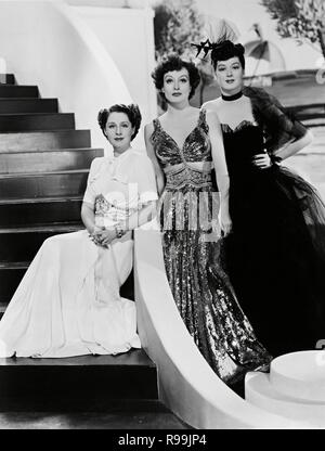 Custome von Adrian. Original Film Titel: DIE FRAUEN. Englischer Titel: DIE FRAUEN. Jahr: 1939. Regie: George Cukor. Stars: Norma Shearer, Rosalind Russell, JOAN CRAWFORD. Credit: MGM /Album Stockfoto