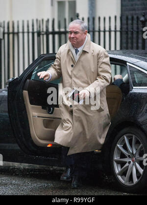 Geoffrey Cox QC MP, Attorney General), kommt in der Downing Street. Mit: Geoffrey Cox QC MP Wo: London, Großbritannien Wann: 20 Aug 2018 Quelle: Wheatley/WANN Stockfoto