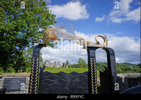 Newcastle Emlyn, die Überreste des normannischen Schlosses Stockfoto