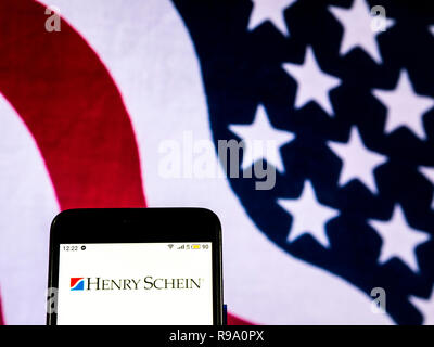 Henry Schein Firmenlogo auf dem Smartphone angezeigt Stockfoto