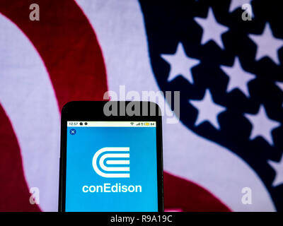 Consolidated Edison Energie Firmenlogo auf dem Smartphone angezeigt Stockfoto