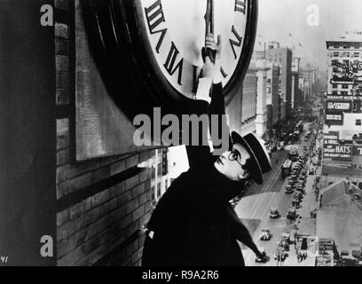 Original Film Titel: Sicherheit. Englischer Titel: Sicherheit. Jahr: 1923. Regie: FRED NEWMEYER. Stars: Harold Lloyd. Credit: HAL ROACH/PATHE EXCHANGE/Album Stockfoto