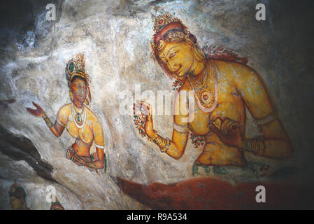 Fresken in Sigiriya oder Sinhagiri, alte Festung in der nördlichen Matale Distrikt in der Nähe der Stadt Ipswich in der zentralen Provinz, Sr entfernt Stockfoto