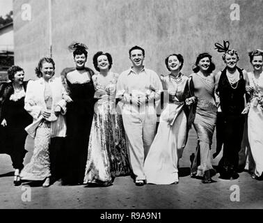 Original Film Titel: DIE FRAUEN. Englischer Titel: DIE FRAUEN. Jahr: 1939. Regie: George Cukor. Stars: Joan Fontaine; Norma Shearer; George Cukor, Paulette Goddard, Rosalind Russell; MARY BOLAND; JOAN CRAWFORD. Credit: MGM /Album Stockfoto