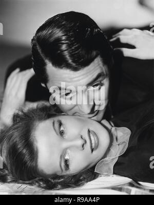 Original Film Titel: PHILADELPHIA STORY. Englischer Titel: The Philadelphia Story. Jahr: 1940. Regie: George Cukor. Stars: Cary Grant, Katharine Hepburn. Credit: M.G.M/Album Stockfoto