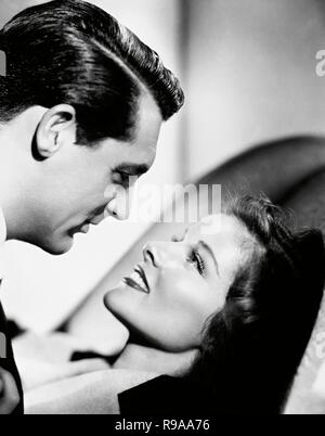 Original Film Titel: PHILADELPHIA STORY. Englischer Titel: The Philadelphia Story. Jahr: 1940. Regie: George Cukor. Stars: Cary Grant, Katharine Hepburn. Credit: M.G.M/Album Stockfoto