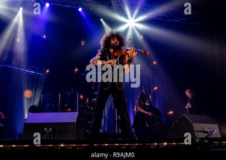 Padua, Italien. 20 Dez, 2018. Musik Konzert: Ara Malikian während die unglaubliche Welt Tour in Padua 20 Dezember 2019 Credit: Unabhängige Fotoagentur/Alamy leben Nachrichten Stockfoto