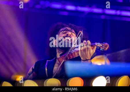 Padua, Italien. 20 Dez, 2018. Musik Konzert: Ara Malikian während die unglaubliche Welt Tour in Padua 20 Dezember 2019 Credit: Unabhängige Fotoagentur/Alamy leben Nachrichten Stockfoto