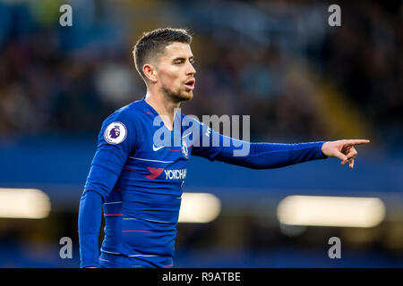 London, Großbritannien. 22. Dez 2018. Jorginho von Chelsea in der Premier League Spiel zwischen Chelsea und Leicester City an der Stamford Bridge, London, England am 22. Dezember 2018. Foto von salvio Calabrese. Nur die redaktionelle Nutzung, eine Lizenz für die gewerbliche Nutzung erforderlich. Keine Verwendung in Wetten, Spiele oder einer einzelnen Verein/Liga/player Publikationen. Credit: UK Sport Pics Ltd/Alamy leben Nachrichten Stockfoto