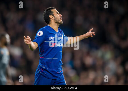 London, Großbritannien. 22. Dez 2018. Pedro von Chelsea in der Premier League Spiel zwischen Chelsea und Leicester City an der Stamford Bridge, London, England am 22. Dezember 2018. Foto von salvio Calabrese. Nur die redaktionelle Nutzung, eine Lizenz für die gewerbliche Nutzung erforderlich. Keine Verwendung in Wetten, Spiele oder einer einzelnen Verein/Liga/player Publikationen. Credit: UK Sport Pics Ltd/Alamy leben Nachrichten Stockfoto