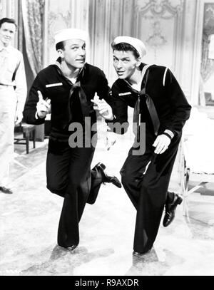 Original Film Titel: Anker lichten. Englischer Titel: Anker lichten. Jahr: 1945. Regie: George SIDNEY. Stars: Gene Kelly und Frank Sinatra. Credit: MGM /Album Stockfoto