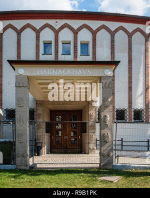 Berlin, Dahlem, Ihnestr 16-20, Harnack-haus, Tagungszentrum der Max-Planck-Gesellschaft. 1929 eröffnete die Deutsche Wissenschaft zu fördern. Stockfoto