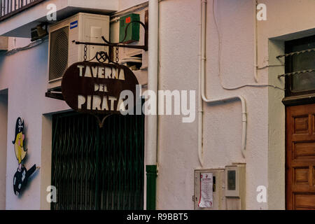 Straßen und Markt von Llançà, Alt Empordà, Girona, Catalunya. Stockfoto