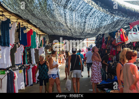 Straßen von Llançà, Alt Empordà, Girona, Catalunya. Stockfoto