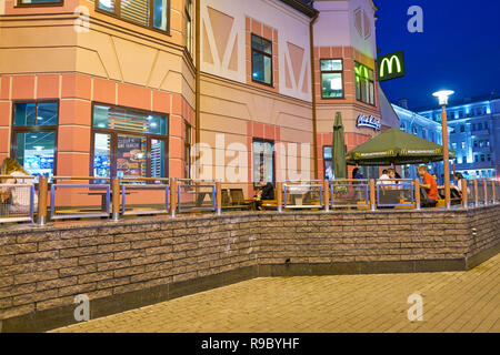 Moskau, Russland - ca. Juli 2018: McDonald's Restaurant in Moskau. Stockfoto