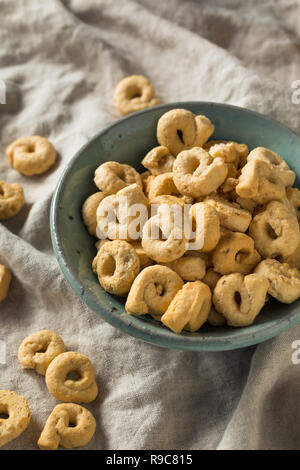 Olivenöl Itlian Taralli Cracker Kekse bereit zu Essen Stockfoto