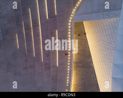 Ansicht von oben auf die MAAT Museum in Lissabon Stockfoto