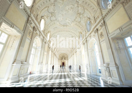 Die Große Halle (Galleria Grande), Reggia di Venaria Reale (Royal Palace), Venaria Reale, in der Nähe von Turin, Piemont, Italien Stockfoto