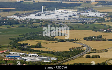 18.07.2006, Zwickau, Sachsen, Deutschland - Luftbild vom Volkswagenwerk Zwickau. 0 UX 060718 D 357 CAROEX.JPG [MODEL RELEASE: NICHT ZUTREFFEND, Eigentum Freigabe: Stockfoto