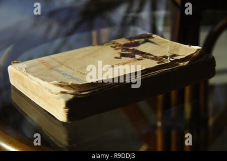 Dog eared Taschenbuch Stockfoto