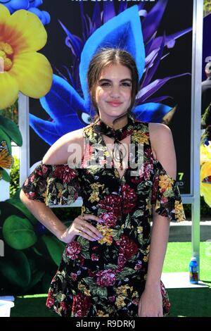 Culver City, CA, USA. 1 Apr, 2017. LOS ANGELES - APR 1: Lilimar an den ''Smurfs: Das verlorene Dorf'' Premiere ArcLight Kinos am 1. April 2017 in Culver City, CA Credit: Kay Blake/ZUMA Draht/Alamy leben Nachrichten Stockfoto