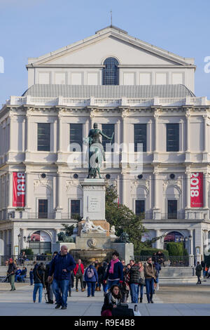 Königliches Theater - Theatro Real, Plaza de Oriente, Madrid, Spanien Stockfoto