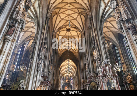 Wien, Österreich - 26 August, 2018: die Innenseite der Stephansdom in Wien, Österreich Stockfoto