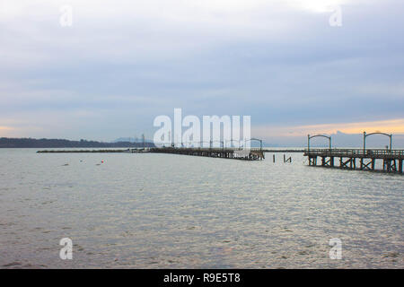 White Rock Sturm Folgen Stockfoto