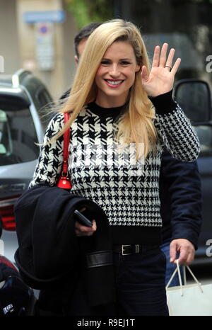 Michelle Hunziker in Mailand mit: Michelle Hunziker Wo: Mailand, Italien Wann: 21 Aug 2018 Quelle: IPA/WENN.com ** Nur für die Veröffentlichung in Großbritannien, den USA, Deutschland, Österreich, Schweiz ** verfügbar Stockfoto