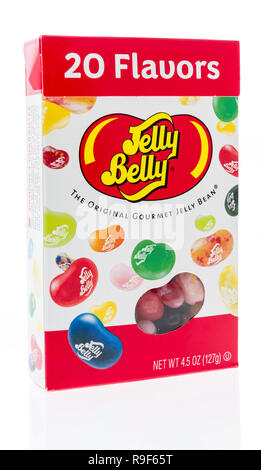 Winneconne, WI - 14. Dezember 2018: Eine Box Jelly Belly 20 Flavours original Gourmet jelly bean auf einem isolierten Hintergrund. Stockfoto