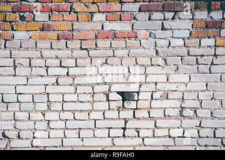 Hintergrund Backstein alte Mauer mit roten und weißen Steinen Stockfoto