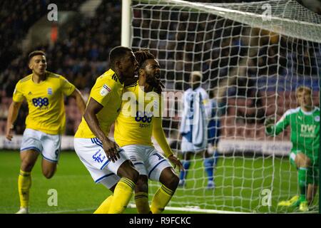 Birmingham City Jacques Maghoma feiert zählen seine Seiten dritte Ziel zum 22. Dezember 2018, DW Stadium, Wigan, England; Sky Bet Meisterschaft, Wigan Athletic vs Birmingham City; Quelle: Terry Donnelly/News Bilder der Englischen Football League Bilder unterliegen DataCo Lizenz Stockfoto