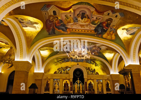 Innenraum der Kirche des Heiligen Sava, Belgrad, Serbien Stockfoto