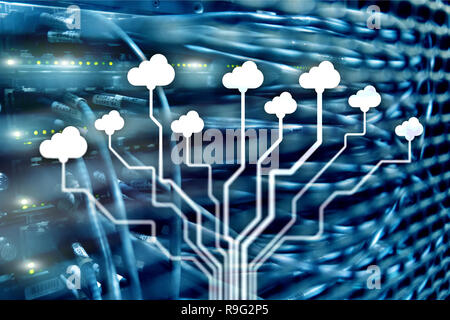 Cloud Technologie, Netzwerke, Datenspeicherung. Internet Konzept.