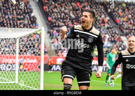 Utrecht, Niederlande vom 23. Dezember 2018 Fußball-niederländischen Eredivisie: FC Utrecht v Ajax Amsterdam (M) Dusan Tadic von Ajax Amsterdam Eredivisie seizoen 2018-2019 Stockfoto