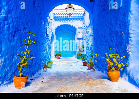 Traditionelle marokkanische architektonischen Details in Tanger, Marokko, Afrika. Chefchaouen blaue Stadt in Marokko. Stockfoto