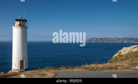 Leuchtturm auf Laxe, Küste von Tod, La Coruña, Galicien, Spanien Stockfoto