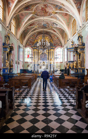 St. Barbara Kirche in der Altstadt von Krakau, Polen, barocke Innenausstattung des 14.jahrhunderts Wahrzeichen der Stadt Stockfoto