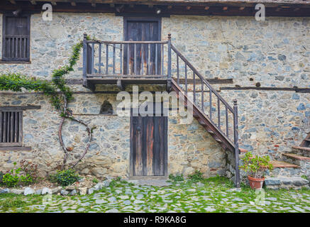 Agios Ioannis Lambadistis St John Kloster UNESCO Weltkulturerbe, marathasa Tal. Stockfoto