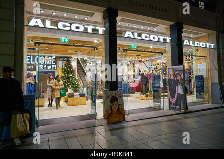 Mailand, Italien - ca. November 2017: Alcott Stores in Mailand. Stockfoto