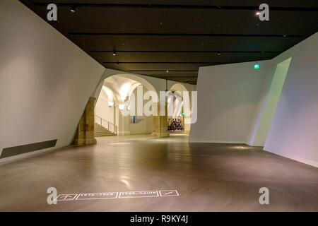 Impressionen aus dem Inneren der Deutschen Militärhistorisches Museum Dresden, Deutschland im Januar 2018. Stockfoto