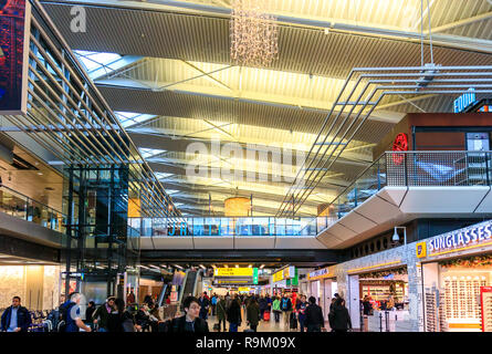 Im Flughafen Schiphol Stockfoto