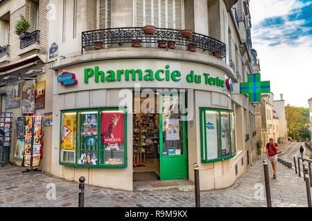 Pharmacie du Tertre, Montmartre, Paris Stockfoto