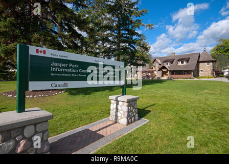 Informationszentrum in Jasper, Jasper National Park, Rocky Mountains, Alberta, Kanada Stockfoto