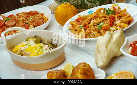 Creole, Küche, Traditionelle verschiedene Gerichte, Ansicht von oben. Stockfoto