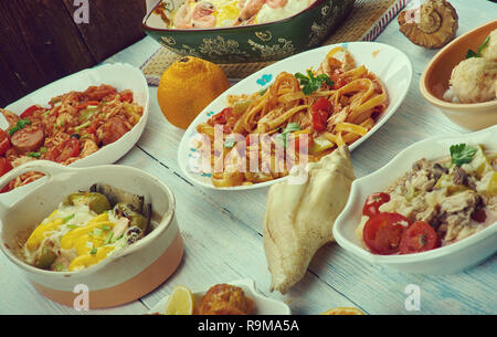 Creole, Küche, Traditionelle verschiedene Gerichte, Ansicht von oben. Stockfoto