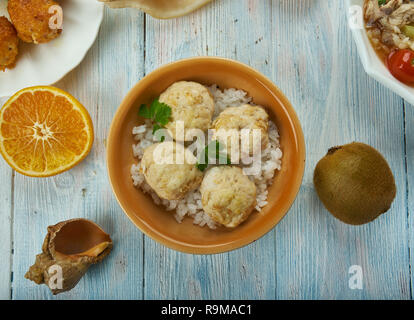 Gebackene Türkei Frikadellen kreolischen Stil, kreolische Küche, Traditionelle verschiedene Gerichte, Ansicht von oben. Stockfoto